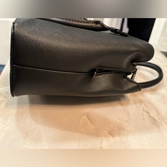 Aldo black tote purse with chain tassel like new LARGE - Picture 5 of 13